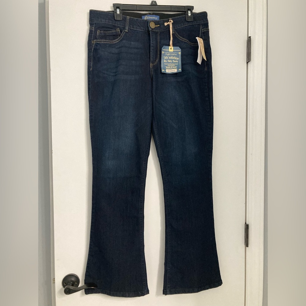 Women’s Sz 14 Democracy Itty Bitty Boot Jeans